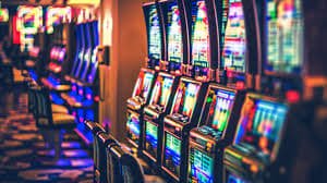 Filipino player browsing casinoplua sports section on mobile phone